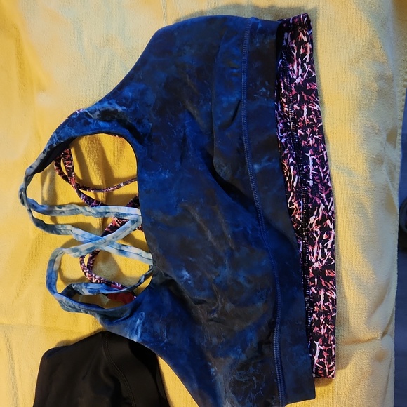 Lululemon bundle - Picture 3 of 5